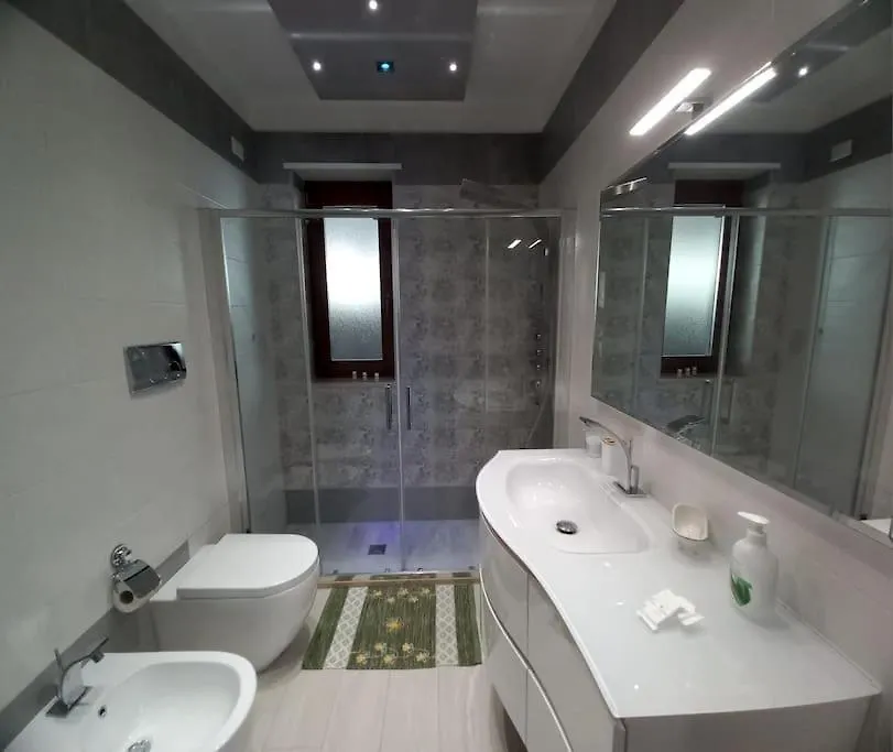 Moon Luxury Italia